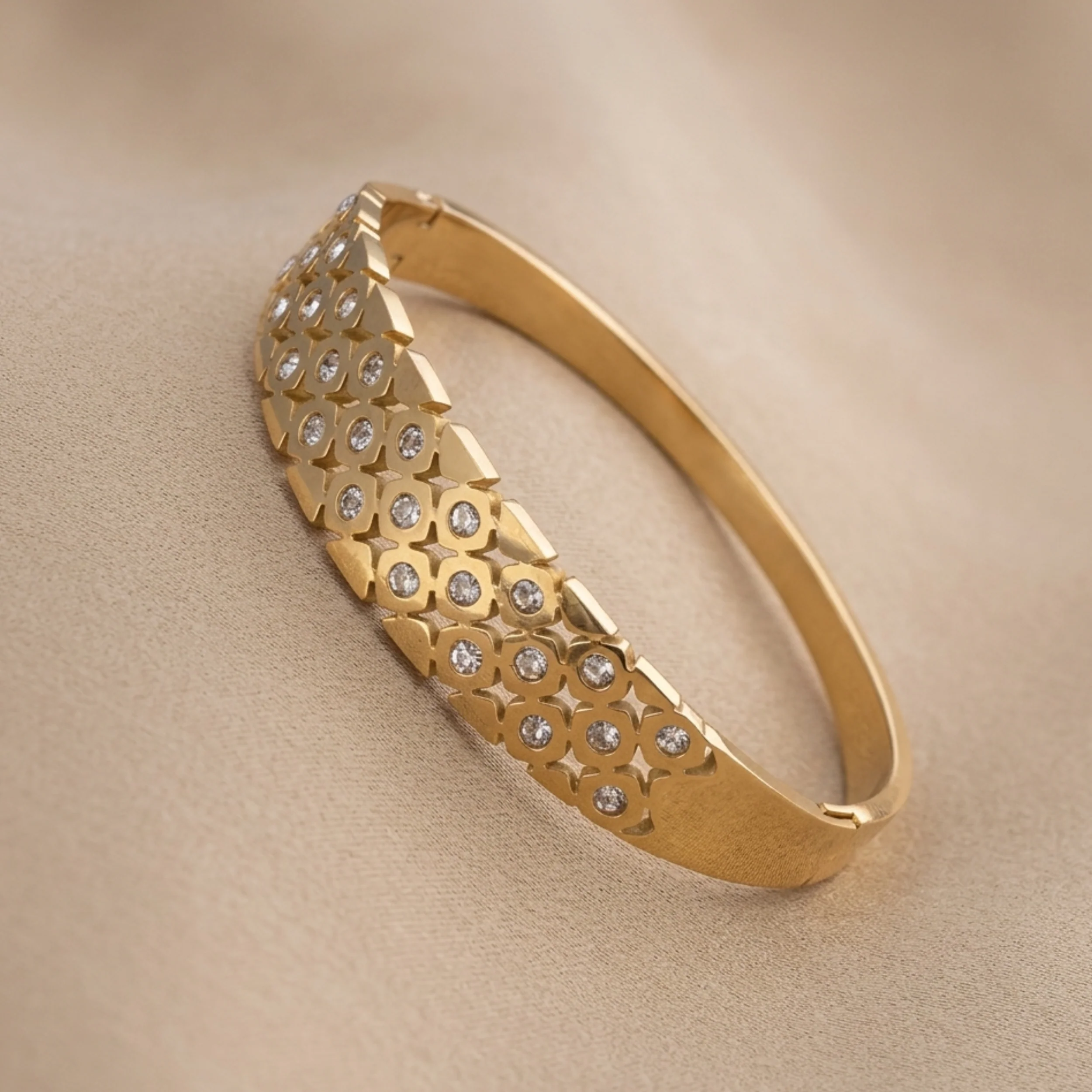 Mariselle Celestial Shine Bangle - Image 2