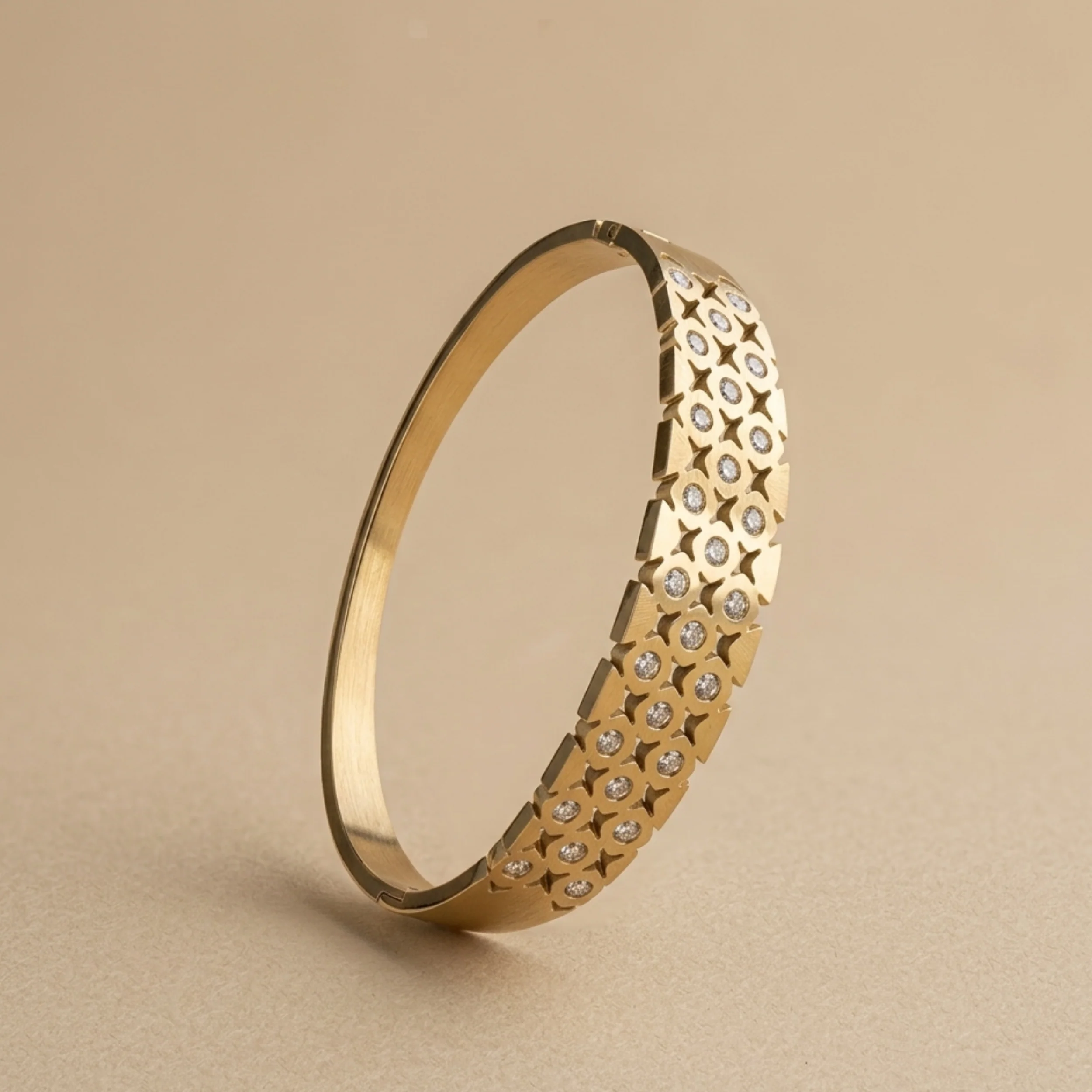 Mariselle Celestial Shine Bangle - Image 3