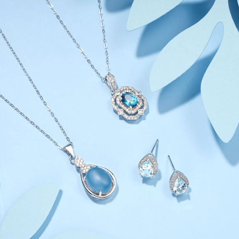 Ocean's Embrace Natural Aquamarine Pendant Necklace - Image 6