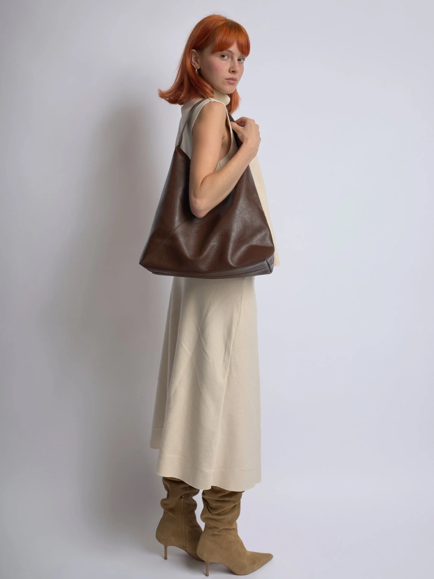Olivia Leather Shoulder Bag - Image 14