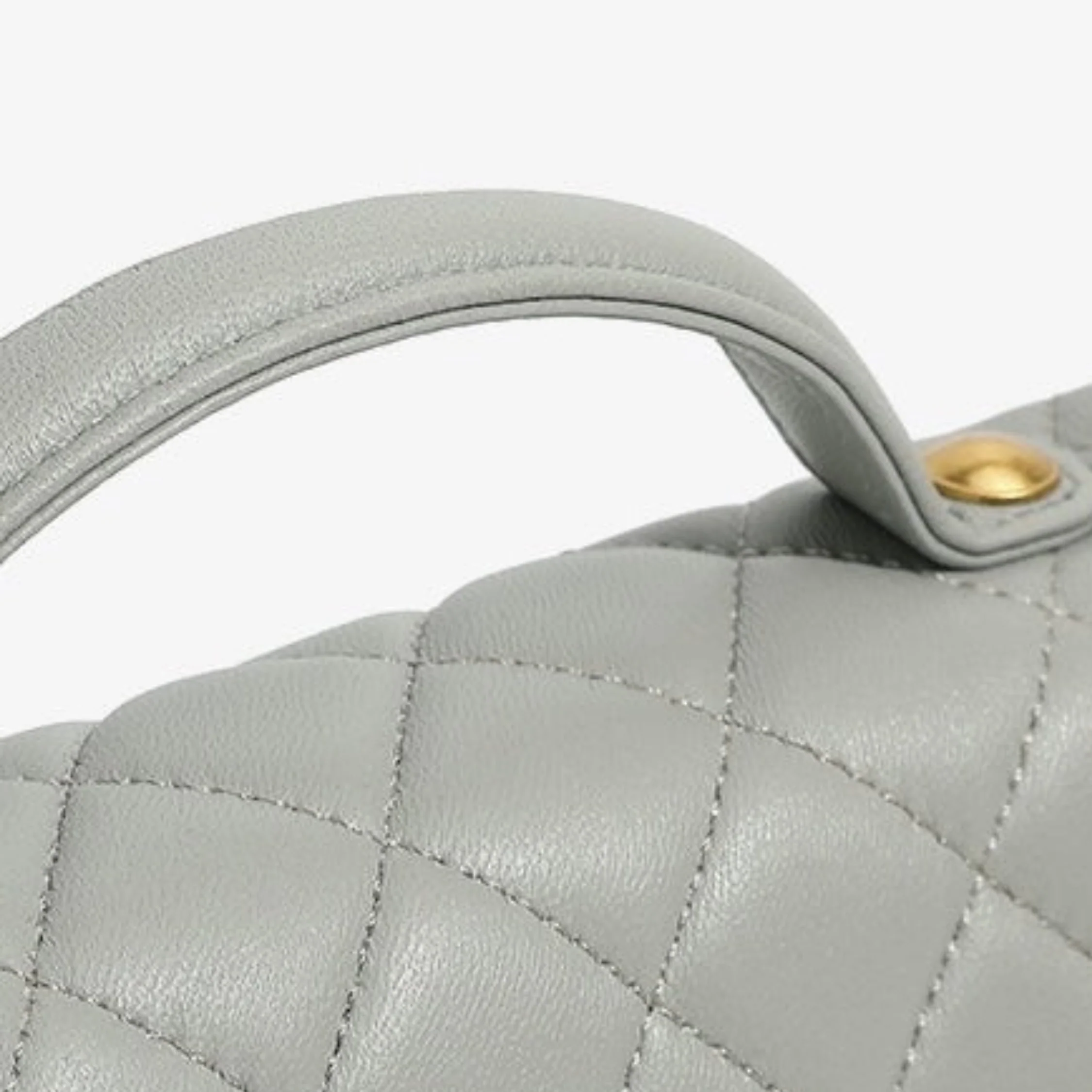 Olythéa Genuine Leather Quilted Chain Shoulder Crossbody Bag - Image 11
