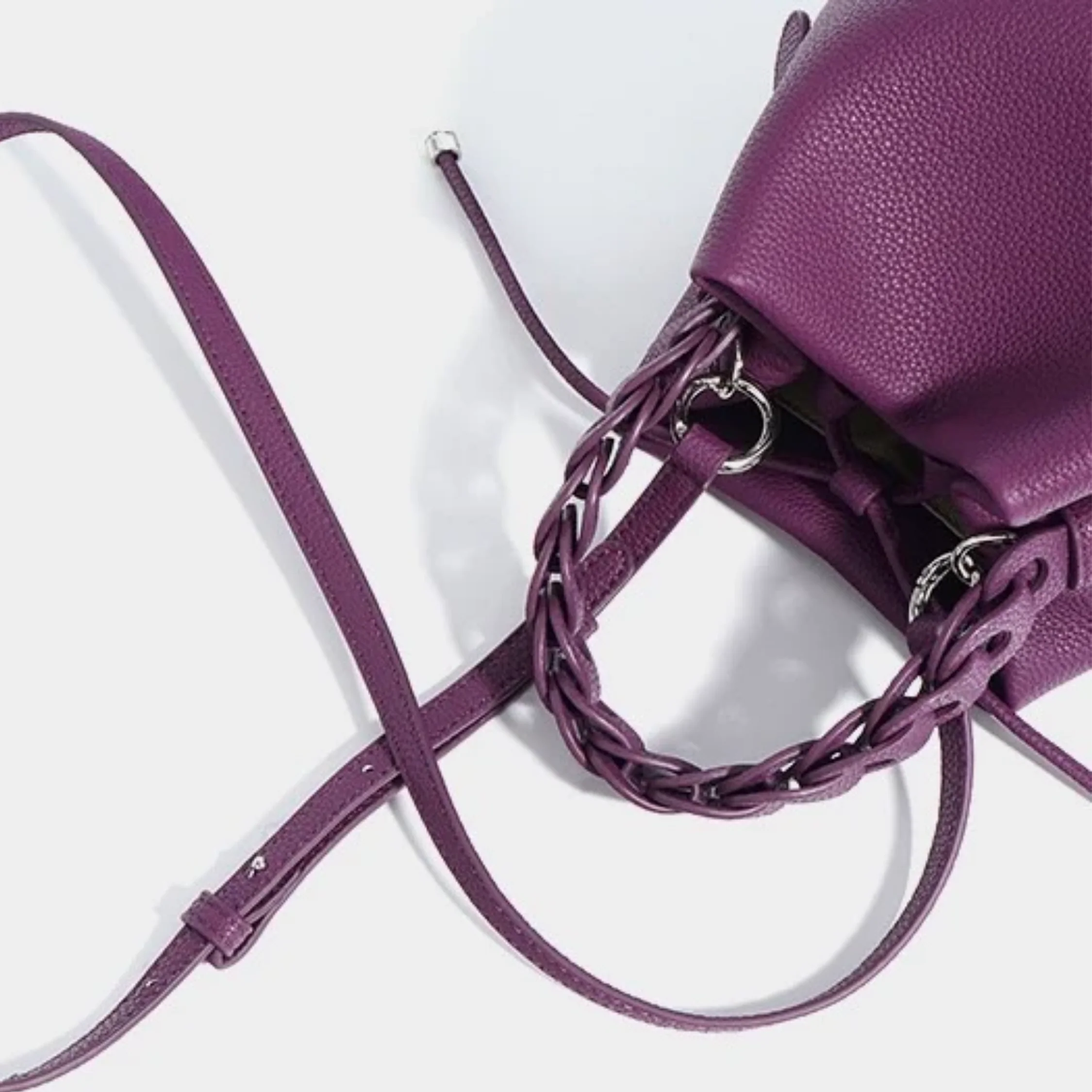 Olythéa Genuine Top-Grain Leather Bucket Bag - Image 11