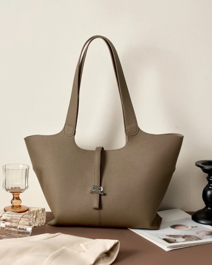 Professional Elegance Leather Laptop Tote - Image 14