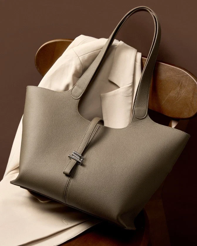 Professional Elegance Leather Laptop Tote - Image 15