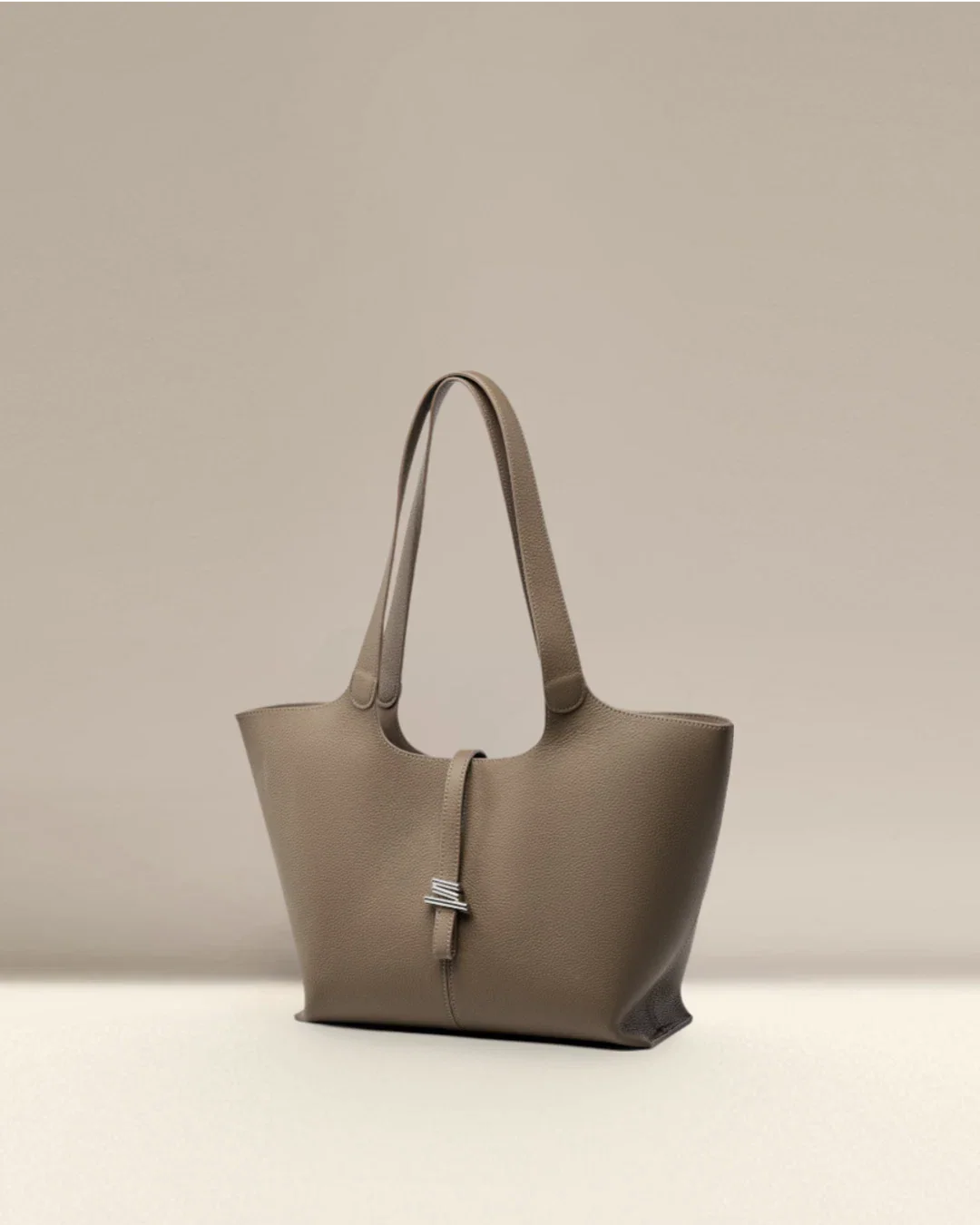 Professional Elegance Leather Laptop Tote - Image 9