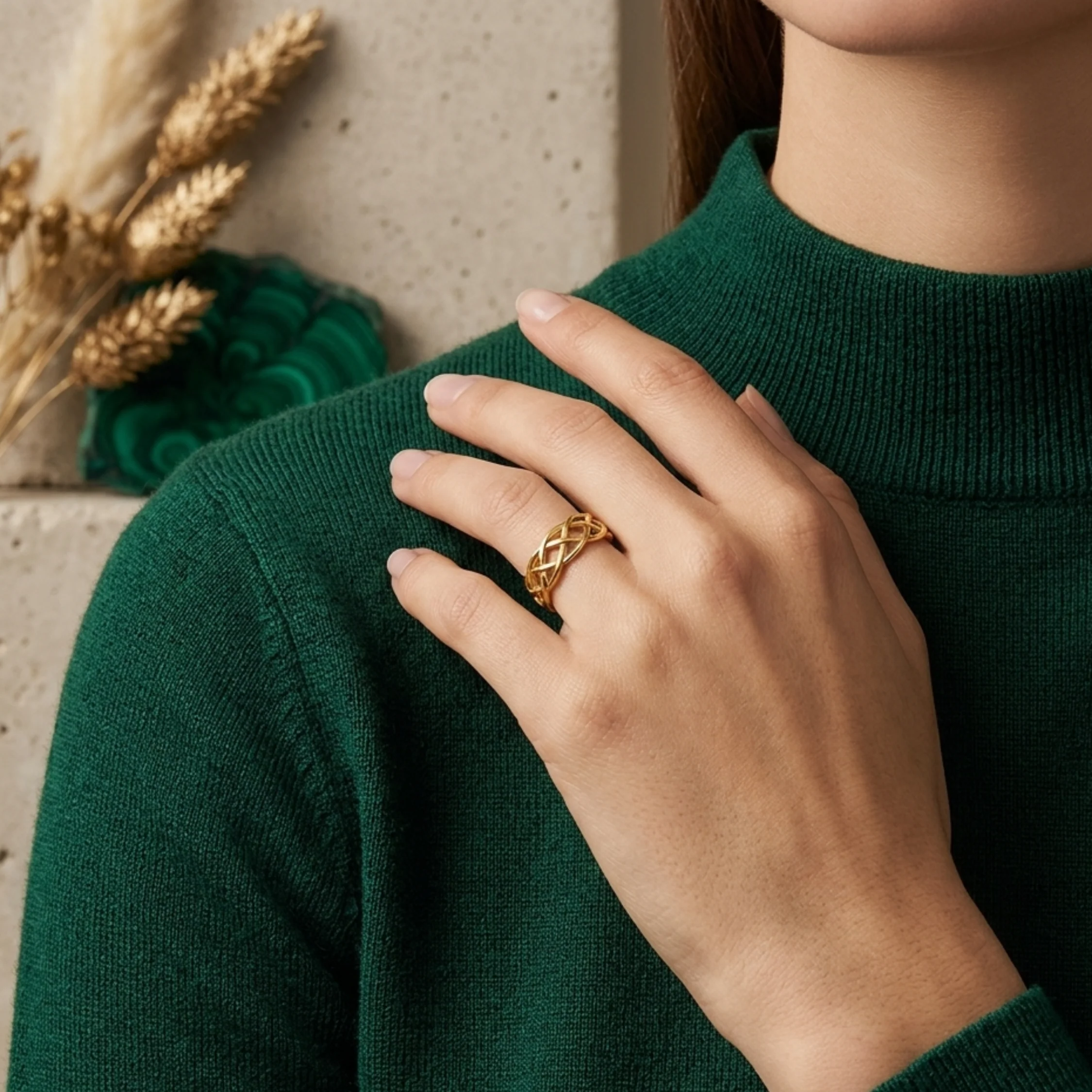 Reynia Interlace Gold Ring - Image 3