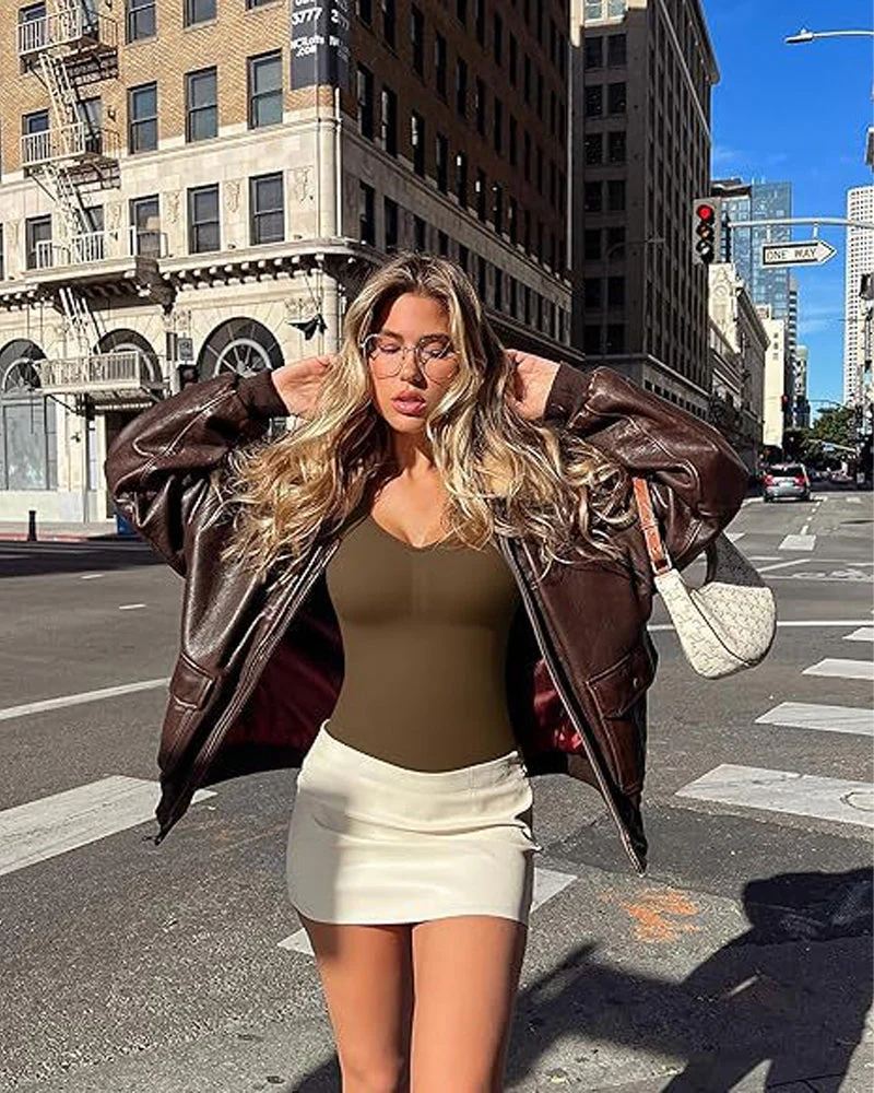 Seamless Long Sleeve V-Neck Bodysuit - Image 15