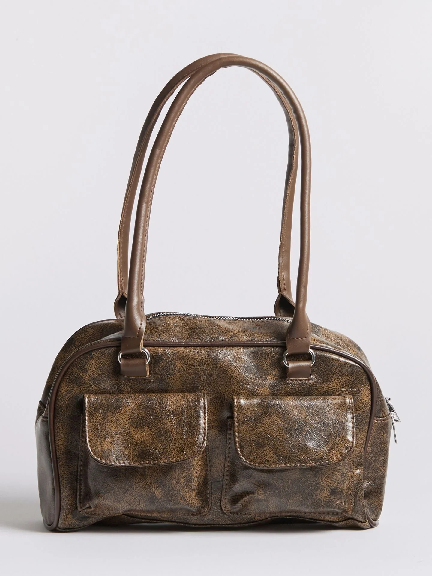 Urban Sleek Distressed Leather Shoulder Bag - Image 3