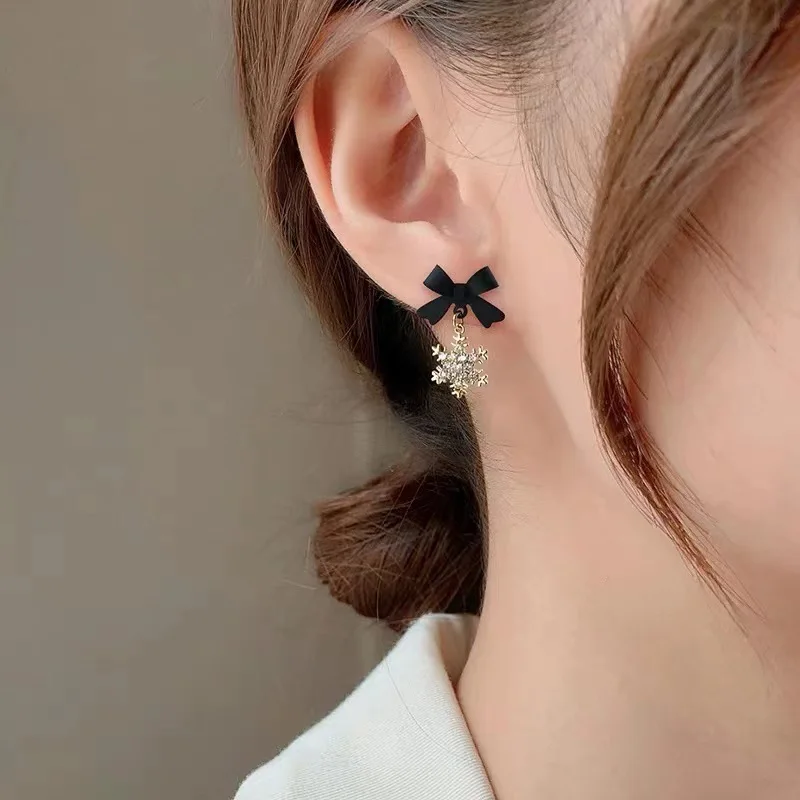 Snowflake Earrings with Bow - Image 5