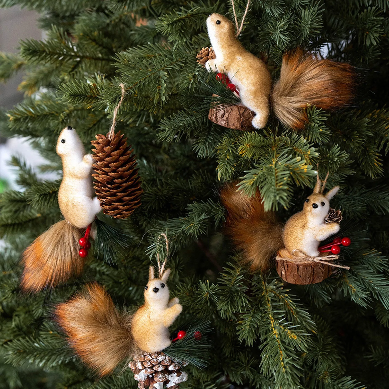 Squirrel for Christmas Tree Decoration (2 Pc) - Image 3