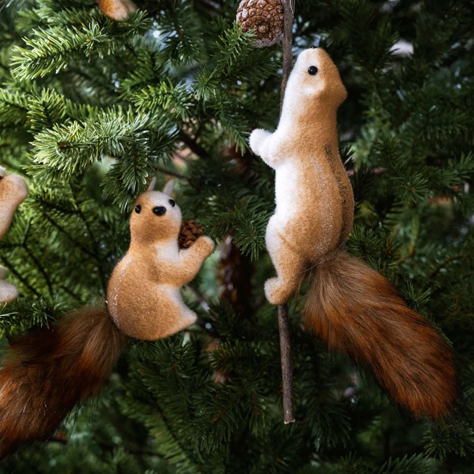 Squirrel for Christmas Tree Decoration (2 Pc) - Image 4