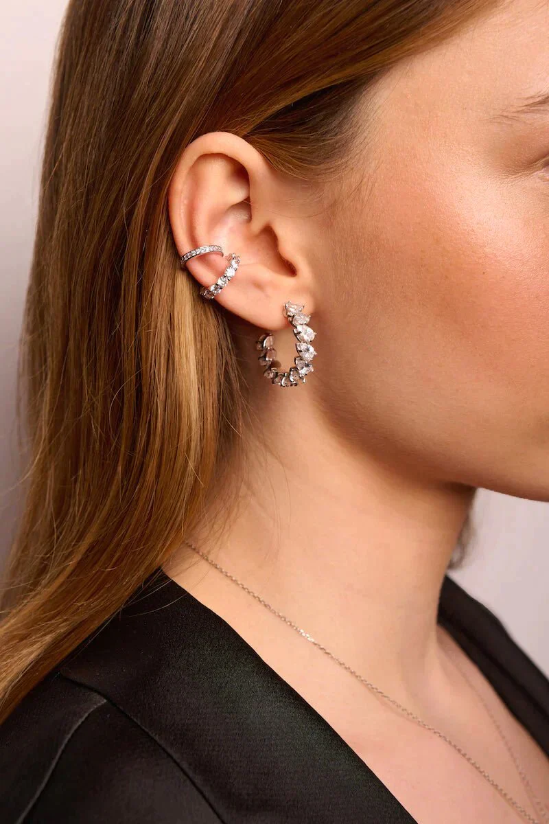 Stilla Hoop Earrings - Image 5