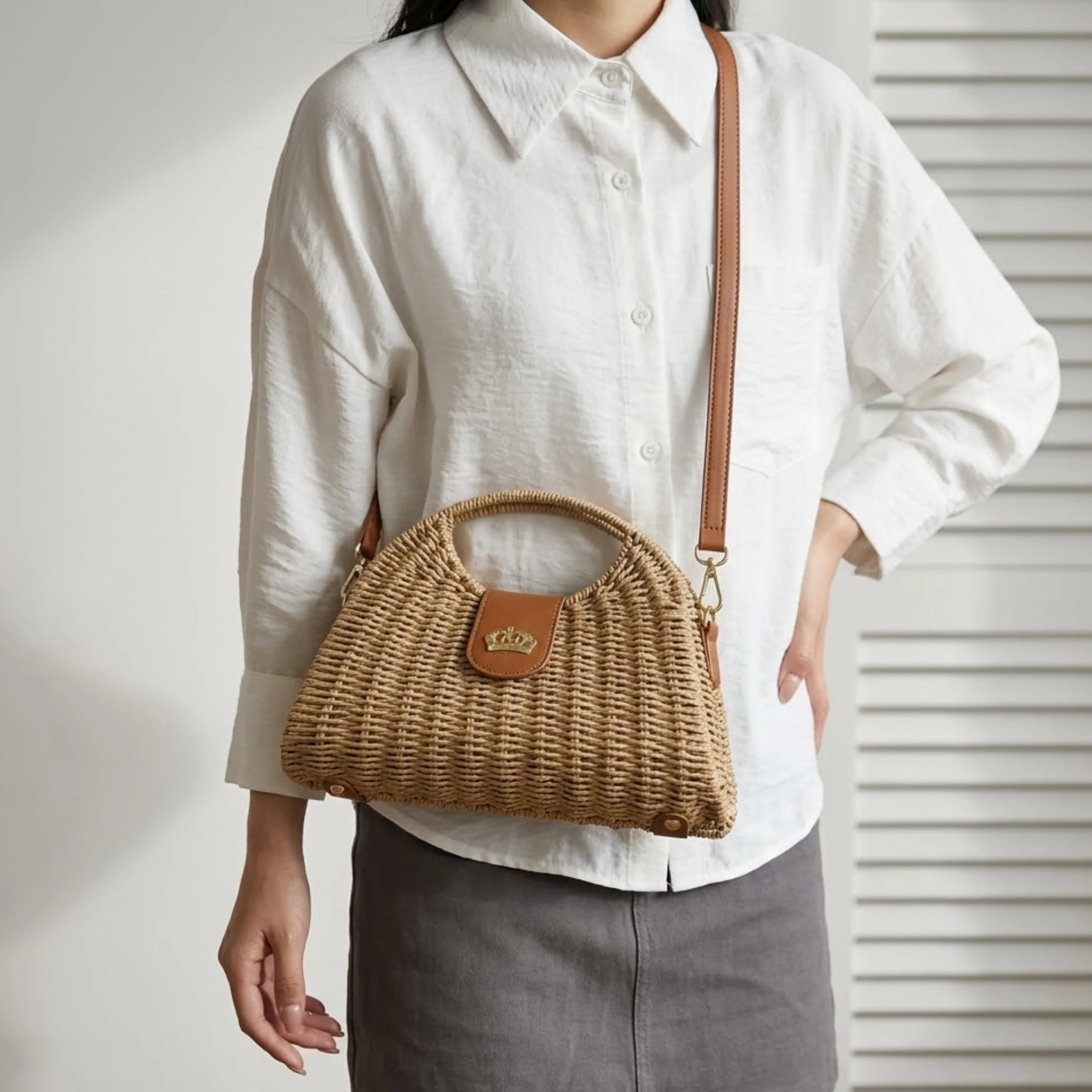 Chic Straw Woven Crossbody Shoulder Bag – Sustainable Bag - Image 5
