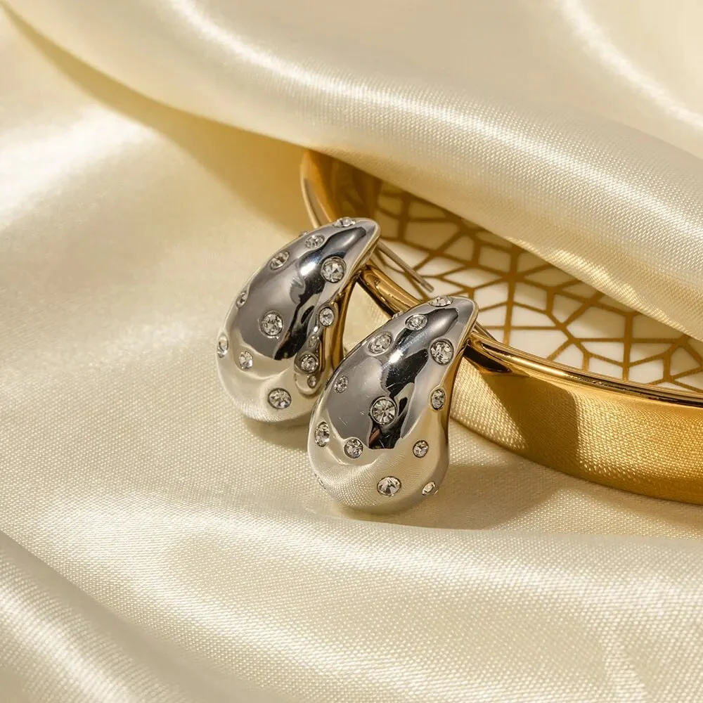 Luxury Tara Teardrop Diamond Earrings - 18K Gold & Silver Plated - Image 4