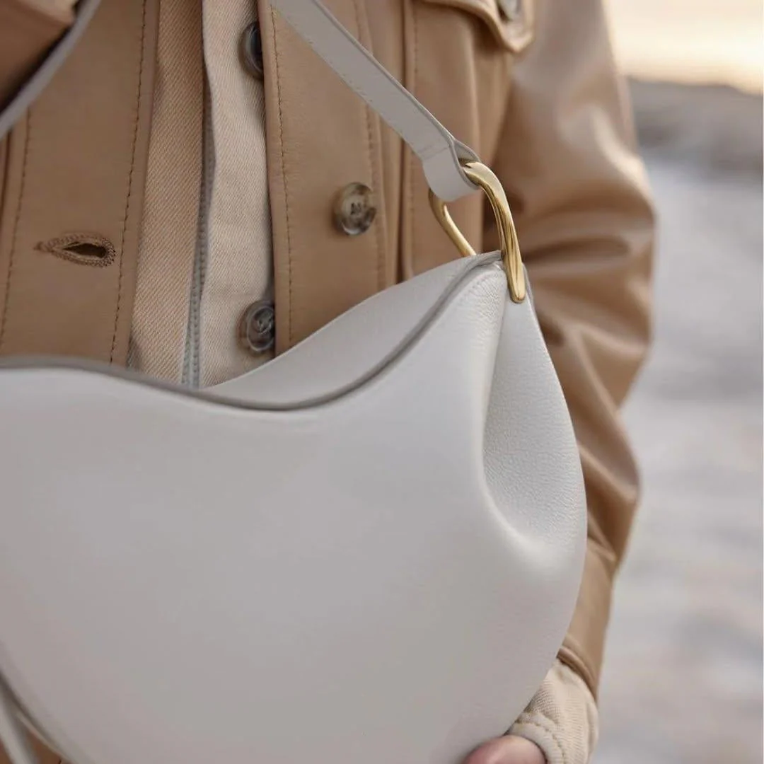 Toscana Vegan Leather Tote Bag - Image 12