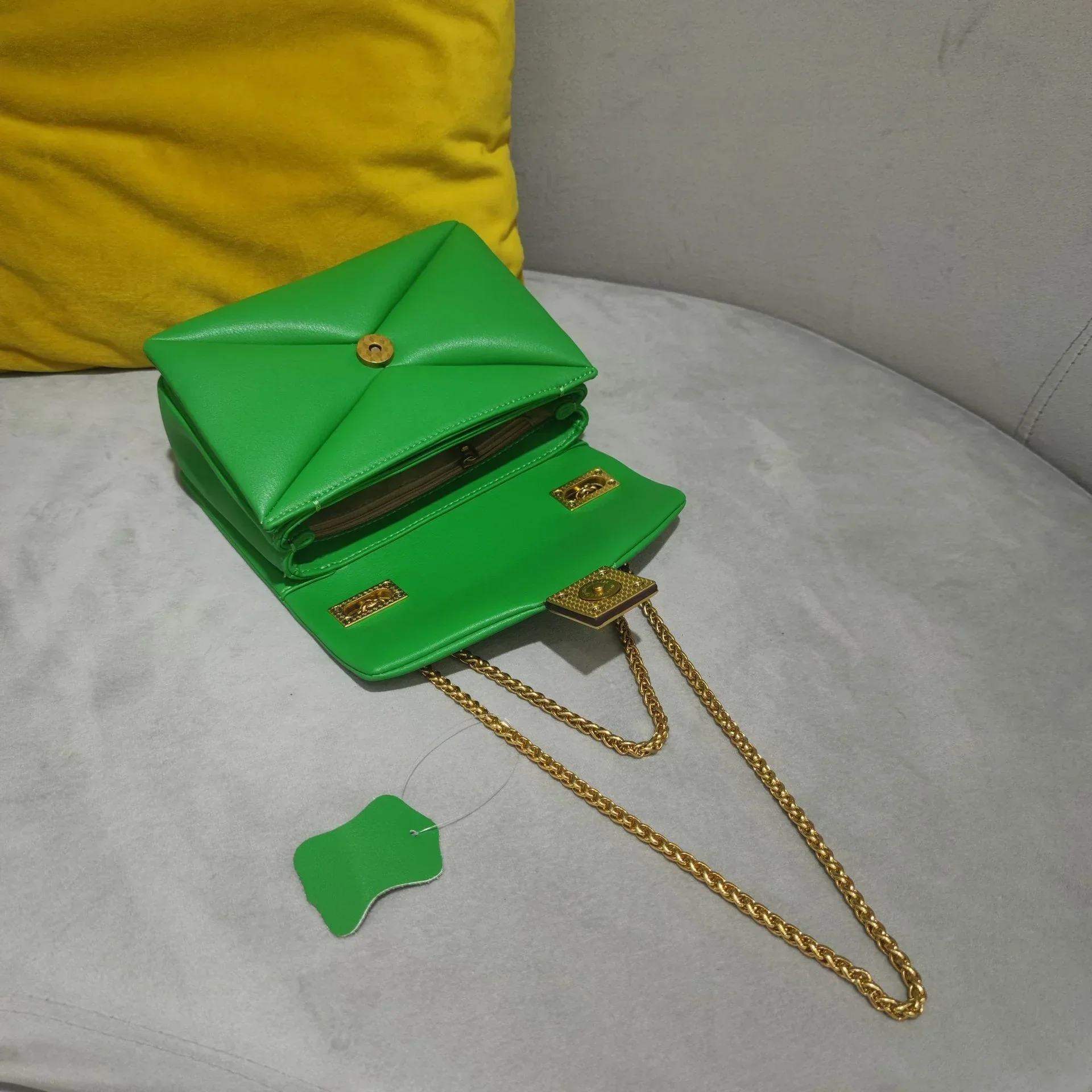 Urban Elegance Convertible Leather Crossbody Bag - Image 33