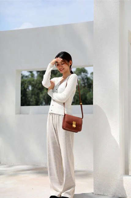 Valentina Lizard-Textured Leather Crossbody - Image 11