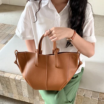 Valeria Patterned Handbag – Stylish and Sustainable - Image 6
