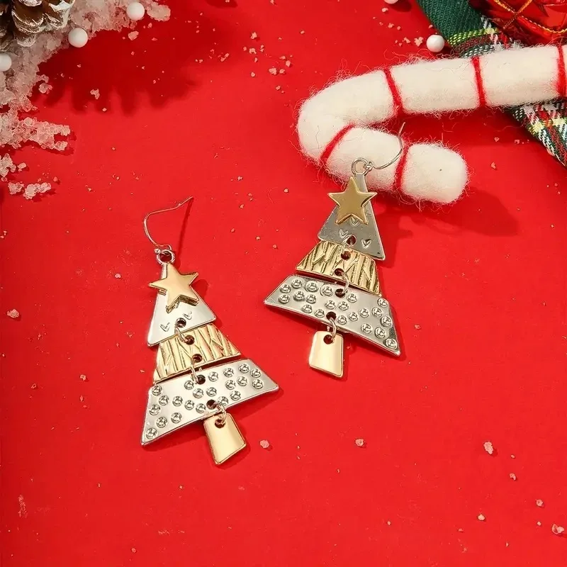 Vintage Metallic Christmas Tree Earrings - Image 3