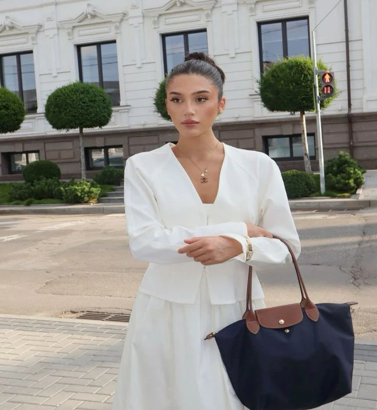 Vivienne Luxe Tote - Image 17