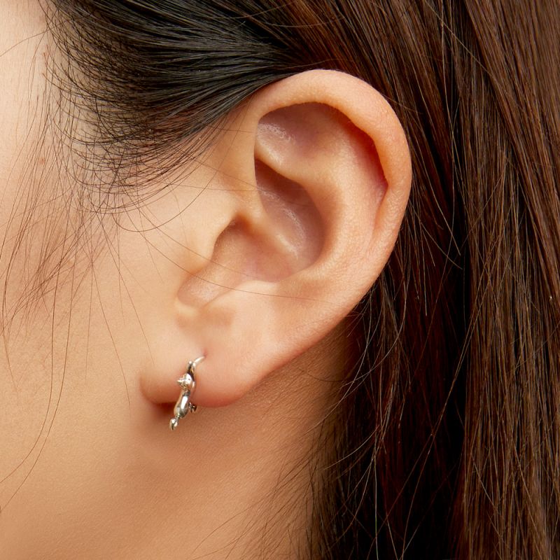 Whisker Charm 925 Sterling Silver Cat Stud Earrings - Image 4